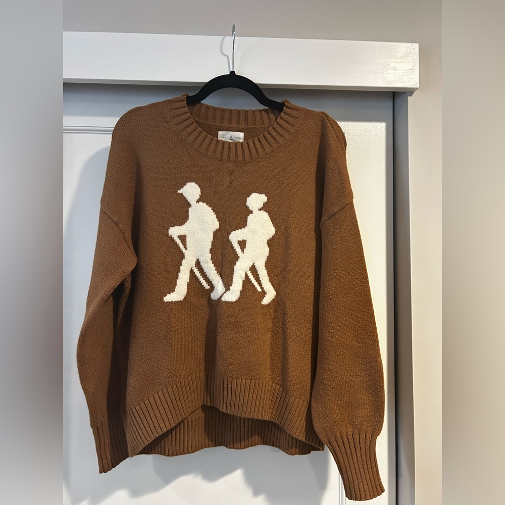 EUC Loft Lou & Grey Soft Brown Sweater w/White Hiking Design in Size Small